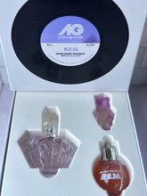 Cargar imagen en el visor de la galería, R.E.M GIFTSET
