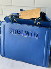Cargar imagen en el visor de la galería, BEVELYN midnight blue crossbody
