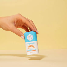 Cargar imagen en el visor de la galería, THIGH RESCUE Lotion Anti-Chafe Stick
