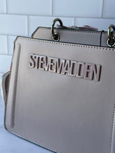 Cargar imagen en el visor de la galería, BEVELYN PINK CROSSBODY
