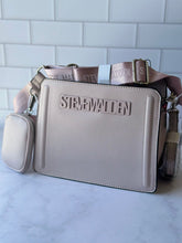 Cargar imagen en el visor de la galería, BEVELYN PINK CROSSBODY
