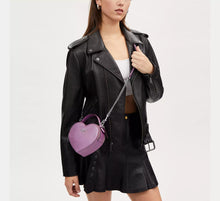 Cargar imagen en el visor de la galería, HEART CROSSBODY
