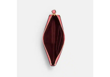 Cargar imagen en el visor de la galería, WRISTLET ONE ZIP SIGNATURE IN CANVAS
