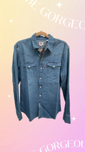 Cargar imagen en el visor de la galería, LEVI'S® BARSTOW WESTERN SHIRT STANDARD FIT

