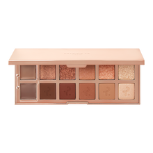 Cargar imagen en el visor de la galería, PREVENTA MAJOR DIMENSION EYESHADOW PALETTE
